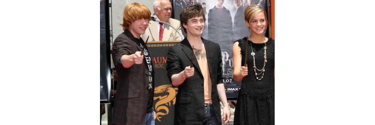 Гаррі Поттер та його друзі повертаються до Гоґвортсу!