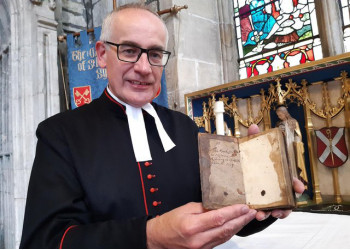 Як повернути книгу в бібліотеку через 300 років?